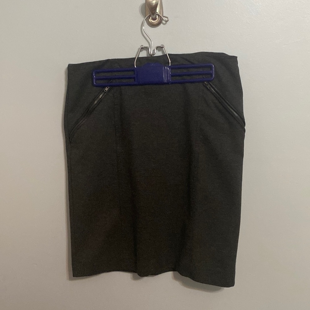 Magically flattering and functional miniskirt